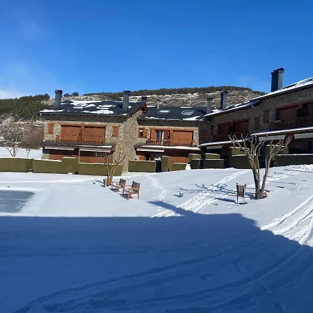 La Cerdana, Tu Escapada Perfecta En La Montana Llivia
