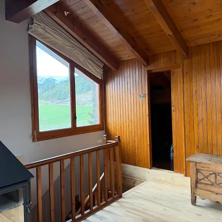 Nyaraló La Cerdana, Tu Escapada Perfecta En La Montana *